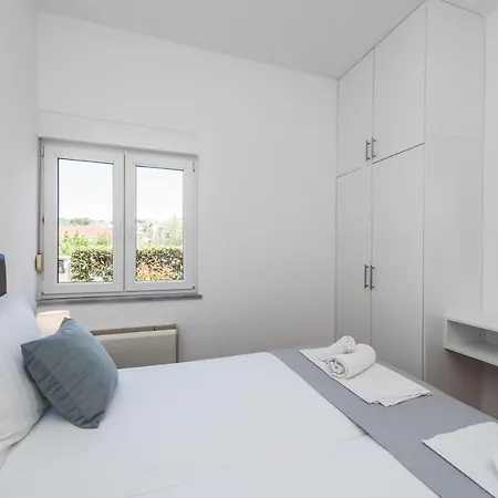 Mihaela Apartman Trogir
