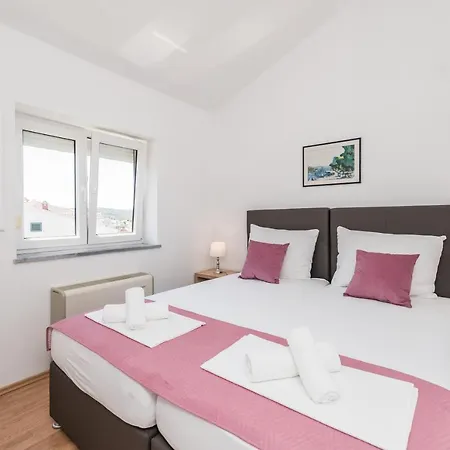 Apartman Mihaela *