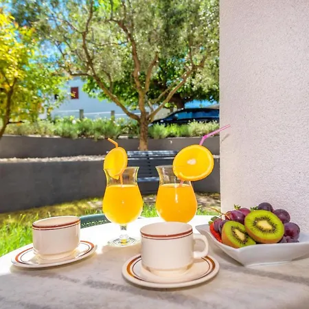 Mihaela Apartman Trogir