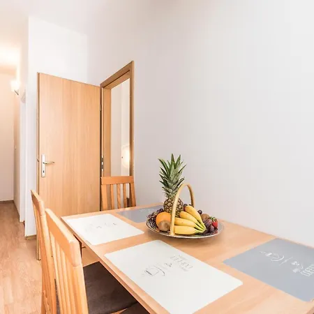 Apartamento Mihaela *