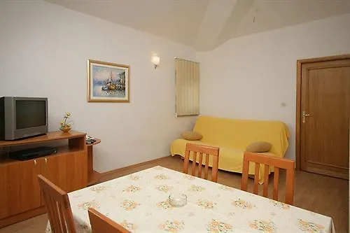 Mihaela Apartman Trogir